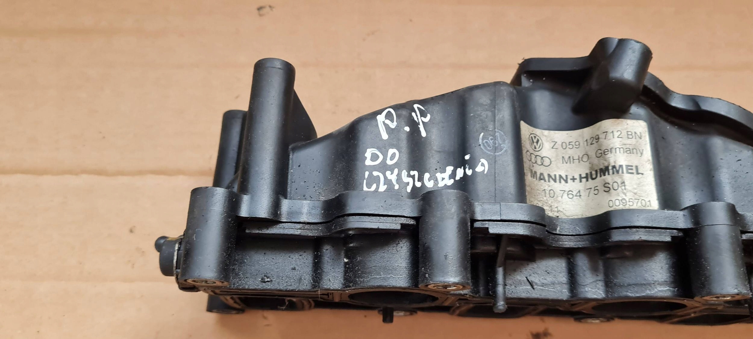 A6 C6 LIFT intake manifold left 2.7 3.0 TDI 059129712BN A4 B7 B8 A5 Q7 Q5