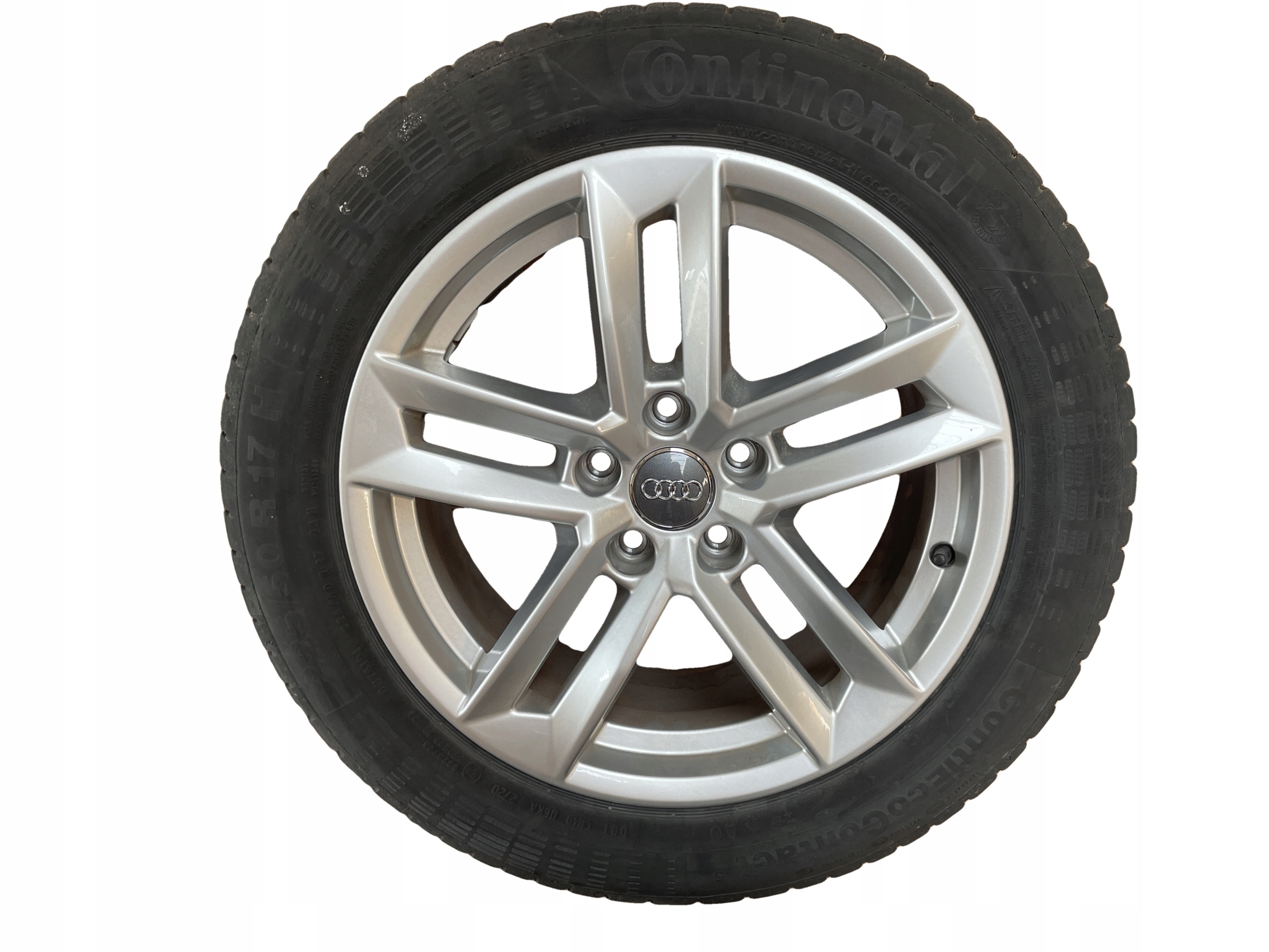 AUDI A4 8W wheels discs 225/50R17 CONTINENTAL