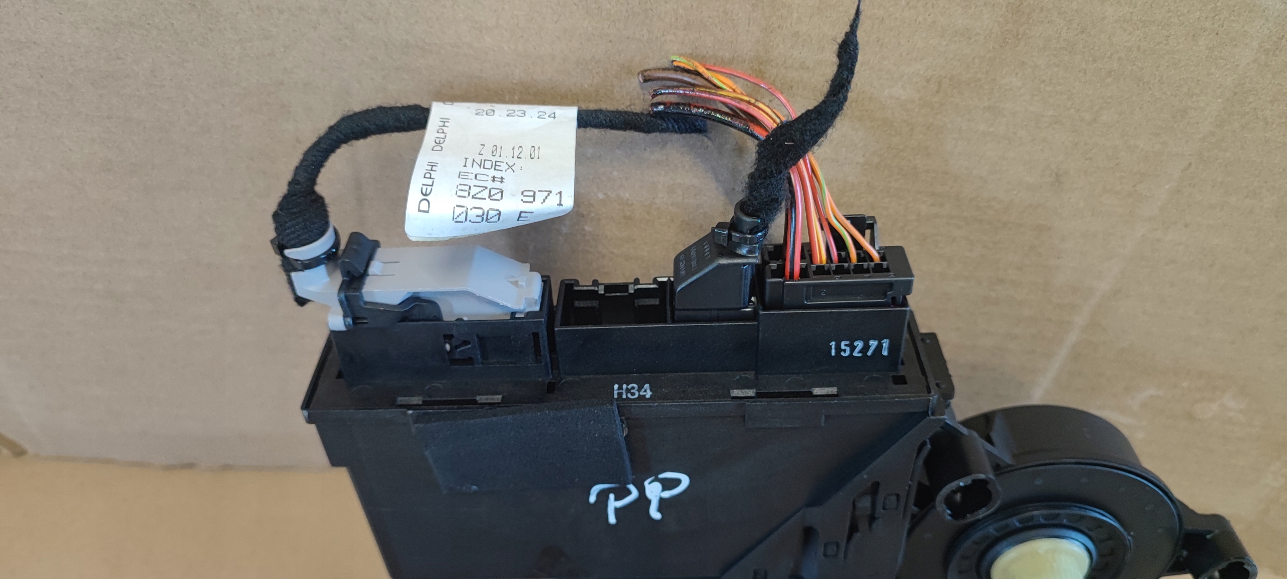 AUDI A2 mini motor PODNOSNIKA windows right front of the passenger