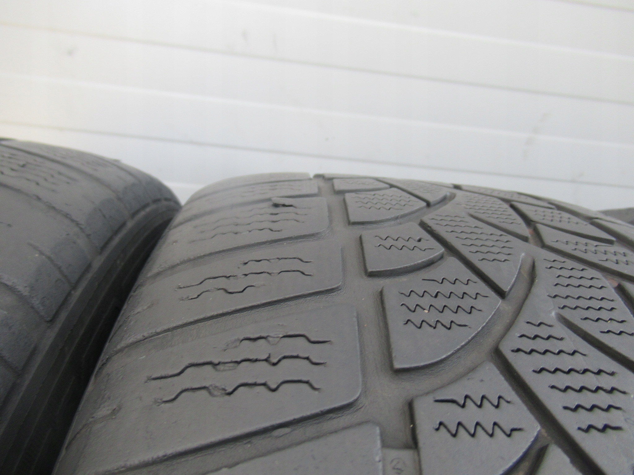 ALU+ZIMA MERCEDES GLK,VITO Otwór centralny (mm) 66,6