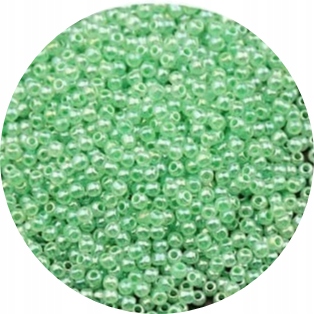 Koraliki szklane perłowe, rokail 3 mm 10 gram jasna zieleń