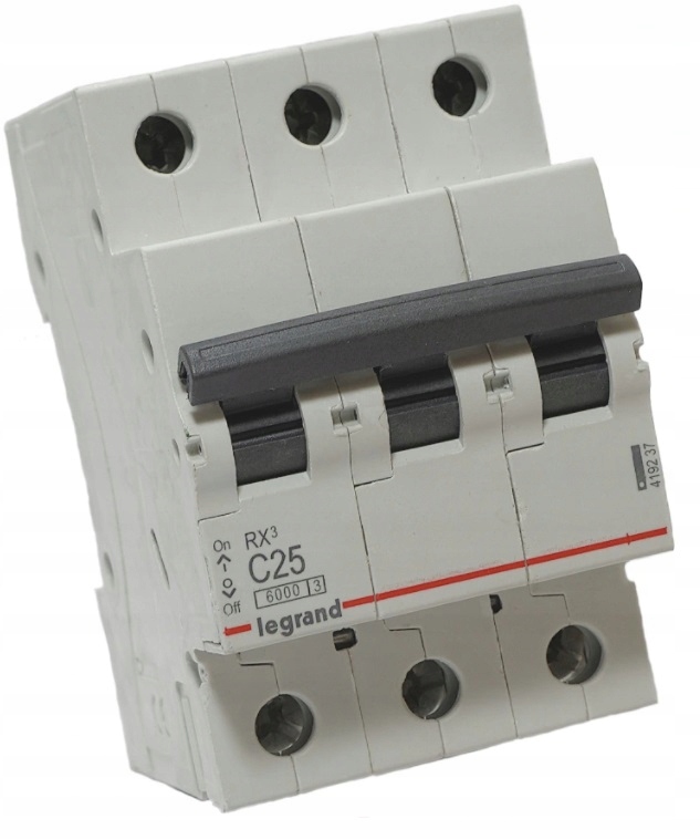 

Bezpiecznik Legrand RX3 C25A 3P s303 419237
