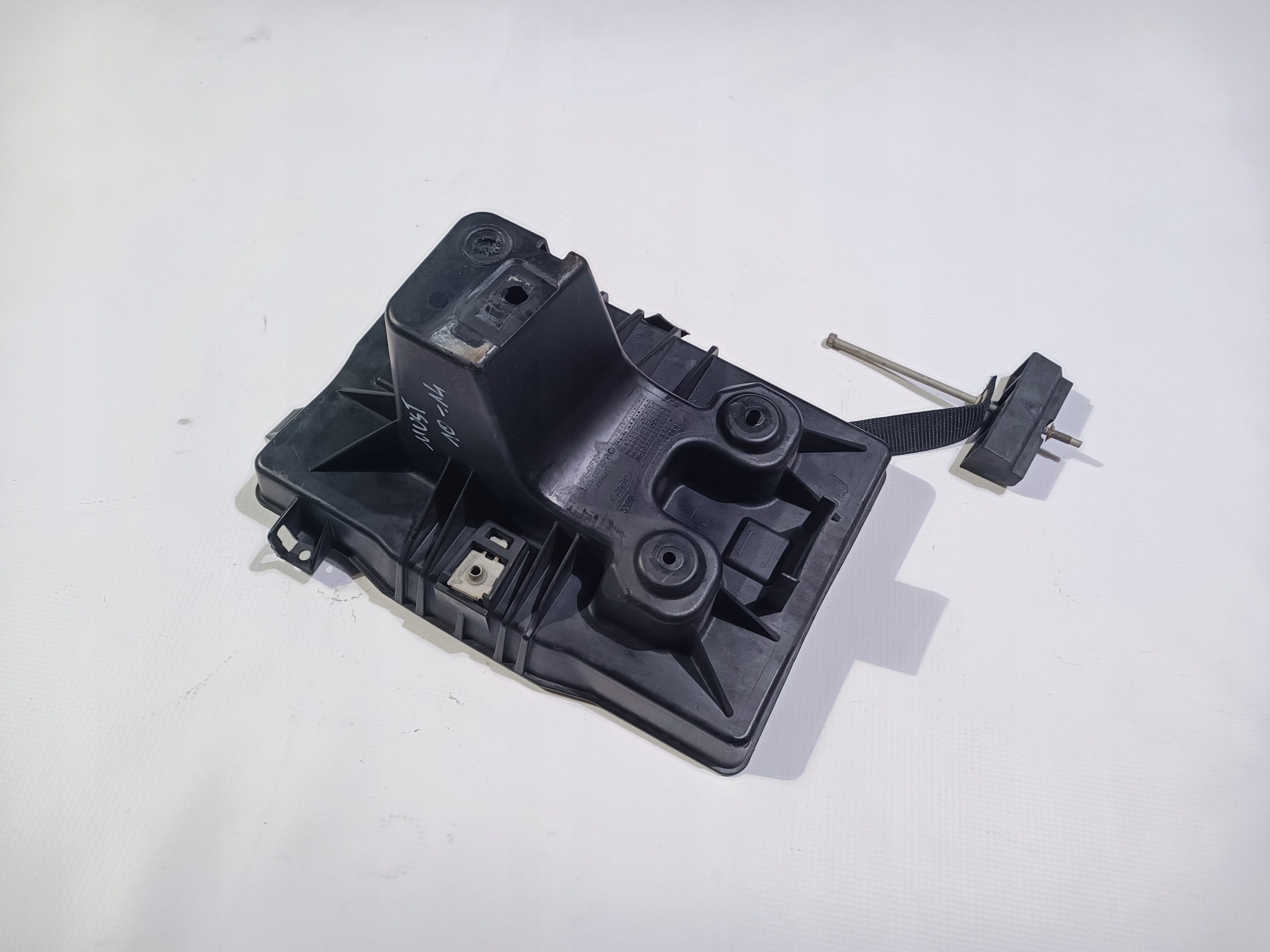 Porta staffa per batteria Ford Mustang V 2010-2014