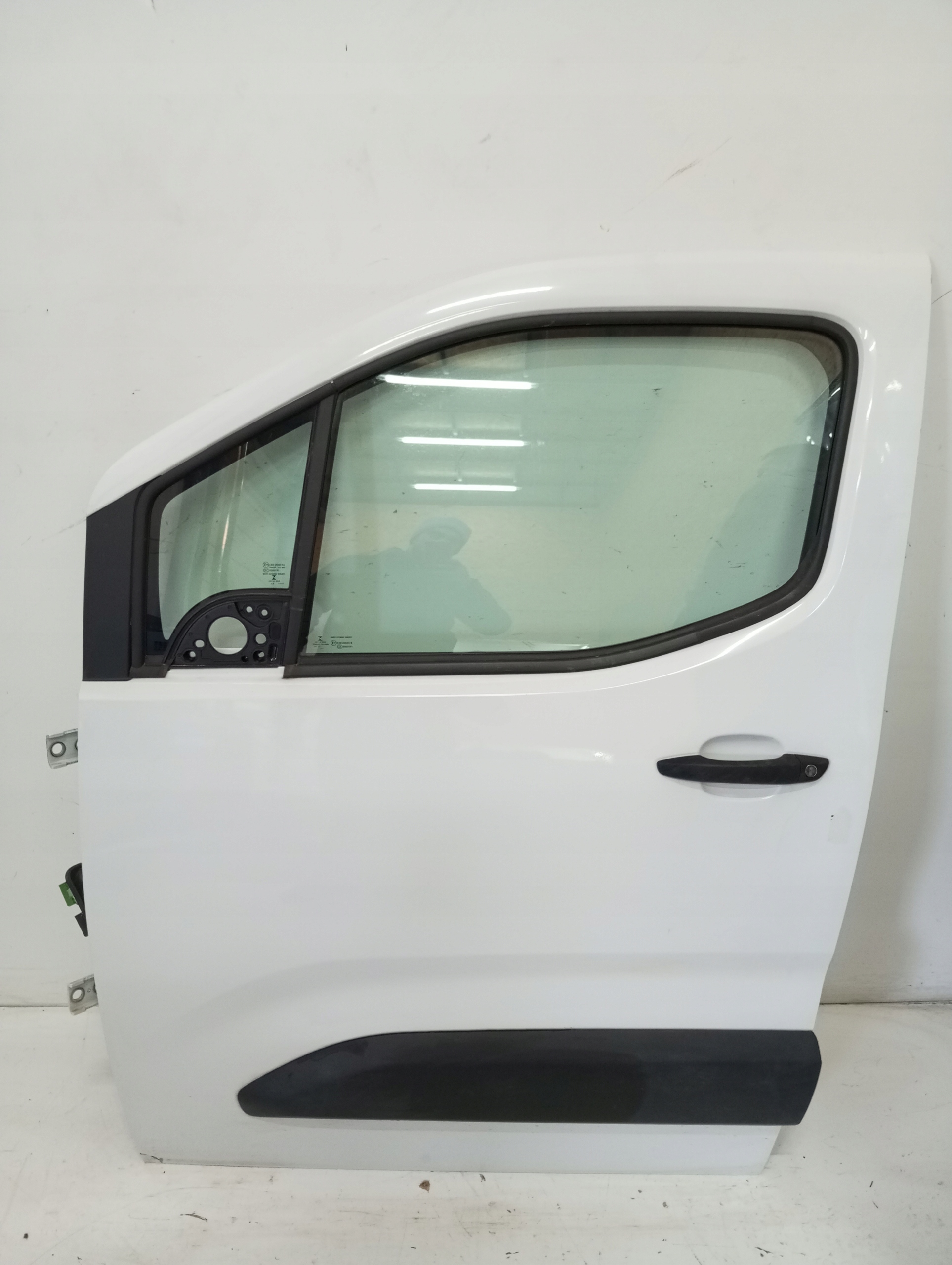 Tür links vorne PEUGEOT PARTNER 22R