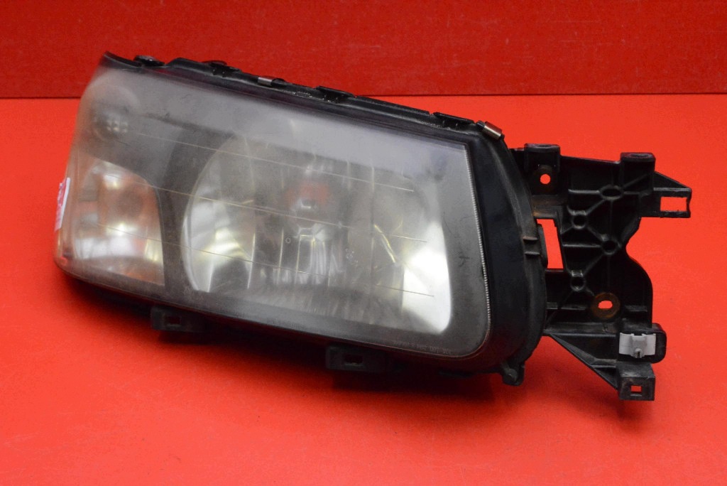 REFLEKTOR right light front EU SUBARU FORESTER 2 II SG 02-05