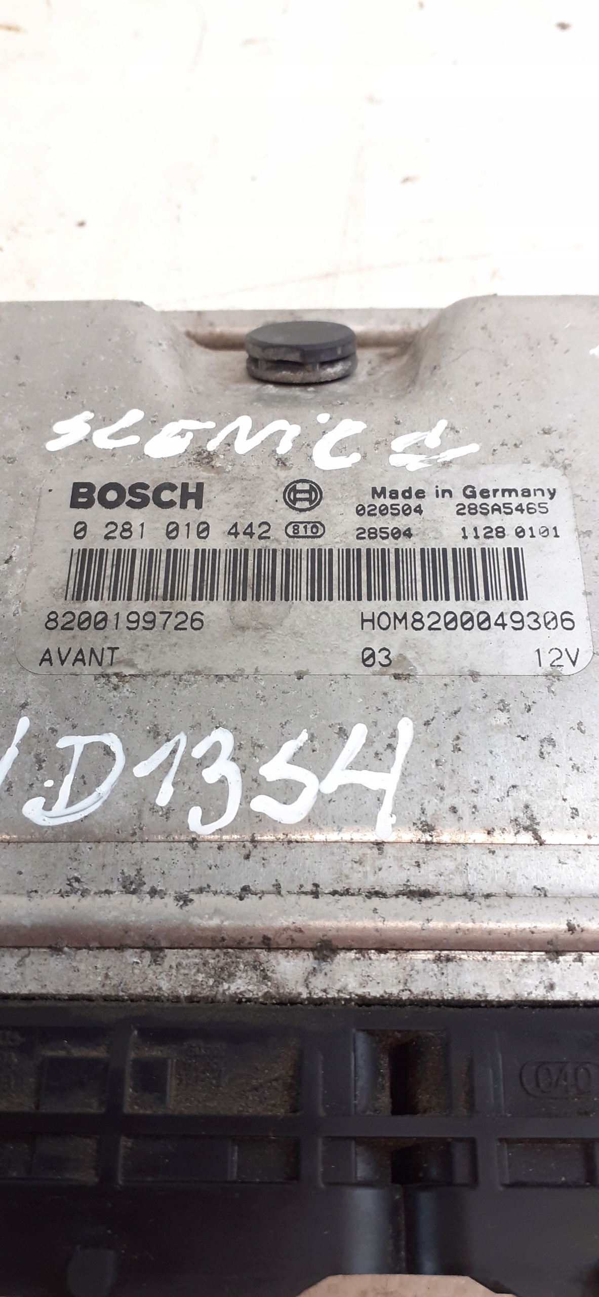 Renault Megane Scenic 1.9 DCI computer 0281010442