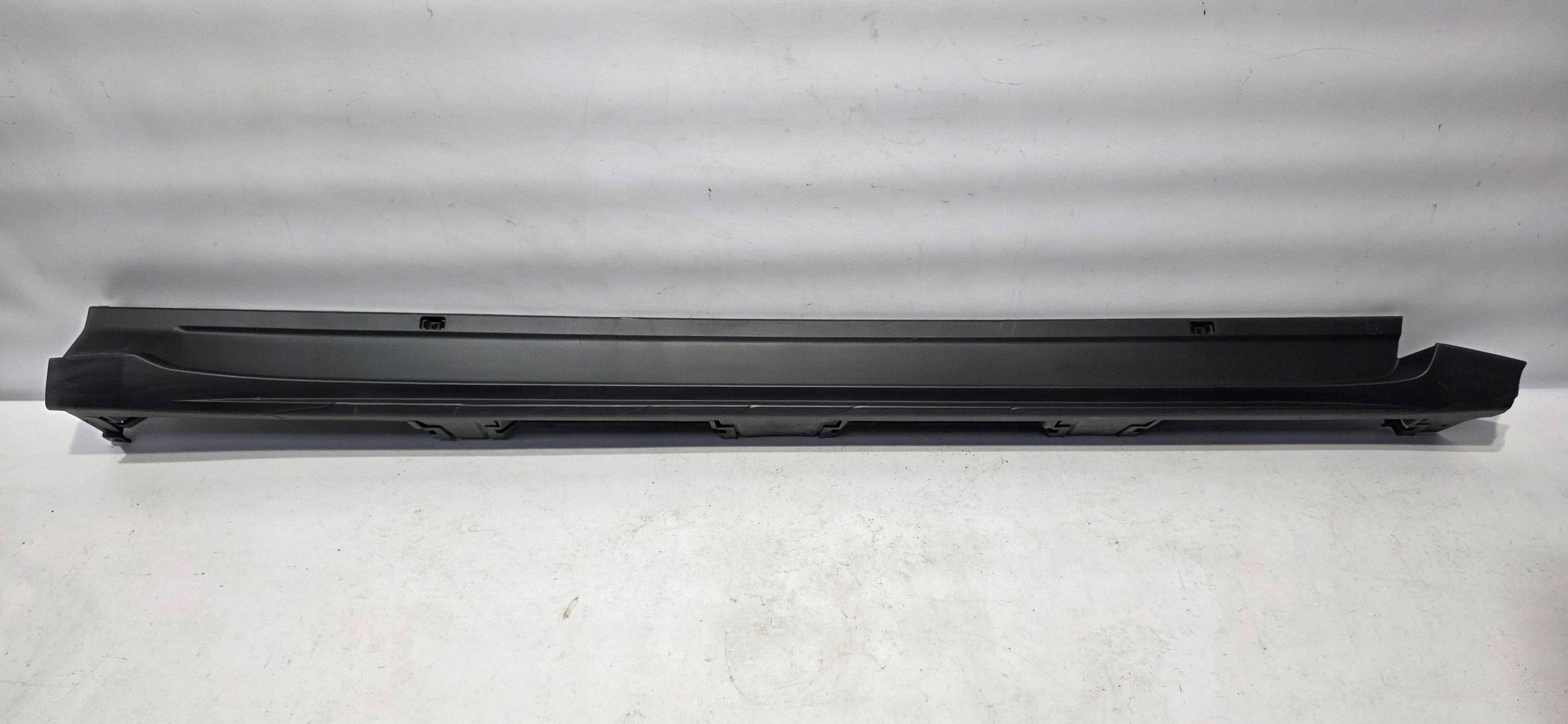moulding threshold right side Lexus LBX 7585052110