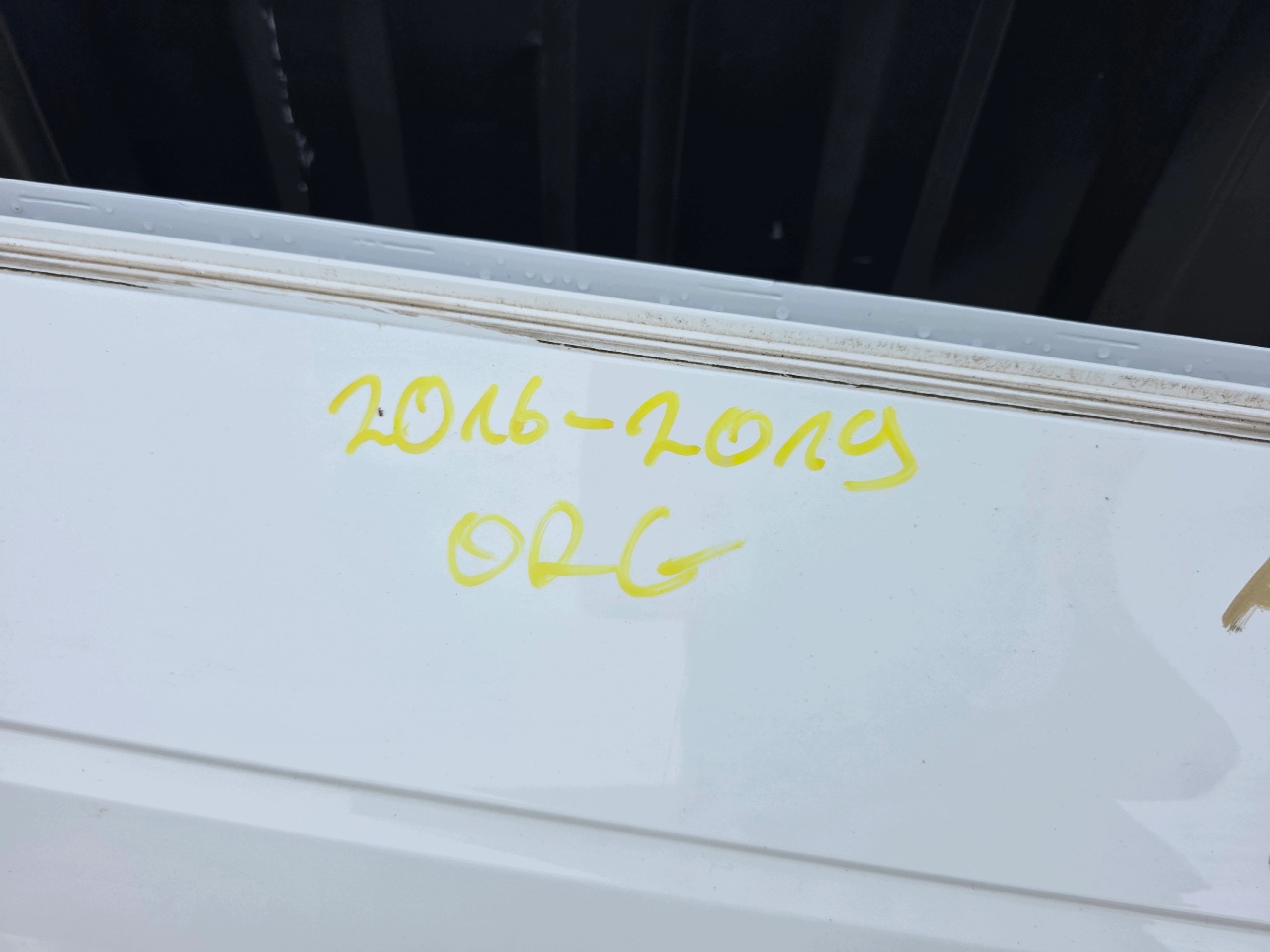 door left rear part AUDI A4 B9 LY9C 2016-2019 original !!!