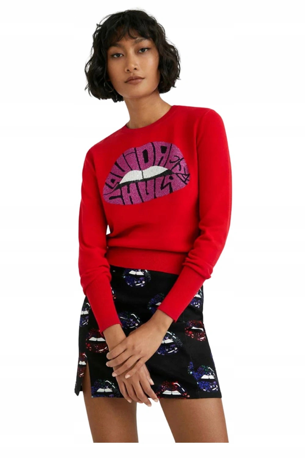 Dámský svetr Desigual červený s lesklou aplikací na rty, velikost vel.