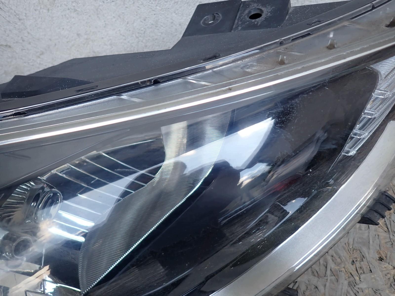 light right REFLEKTOR right KIA RIO 4 IV YB 2017- 92102-H8