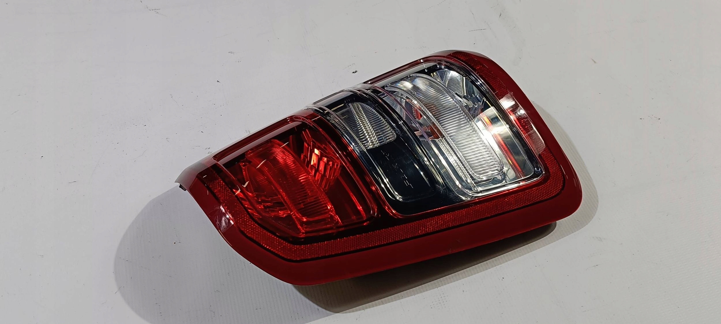 light rear part rear left original Dodge Ram 2019
