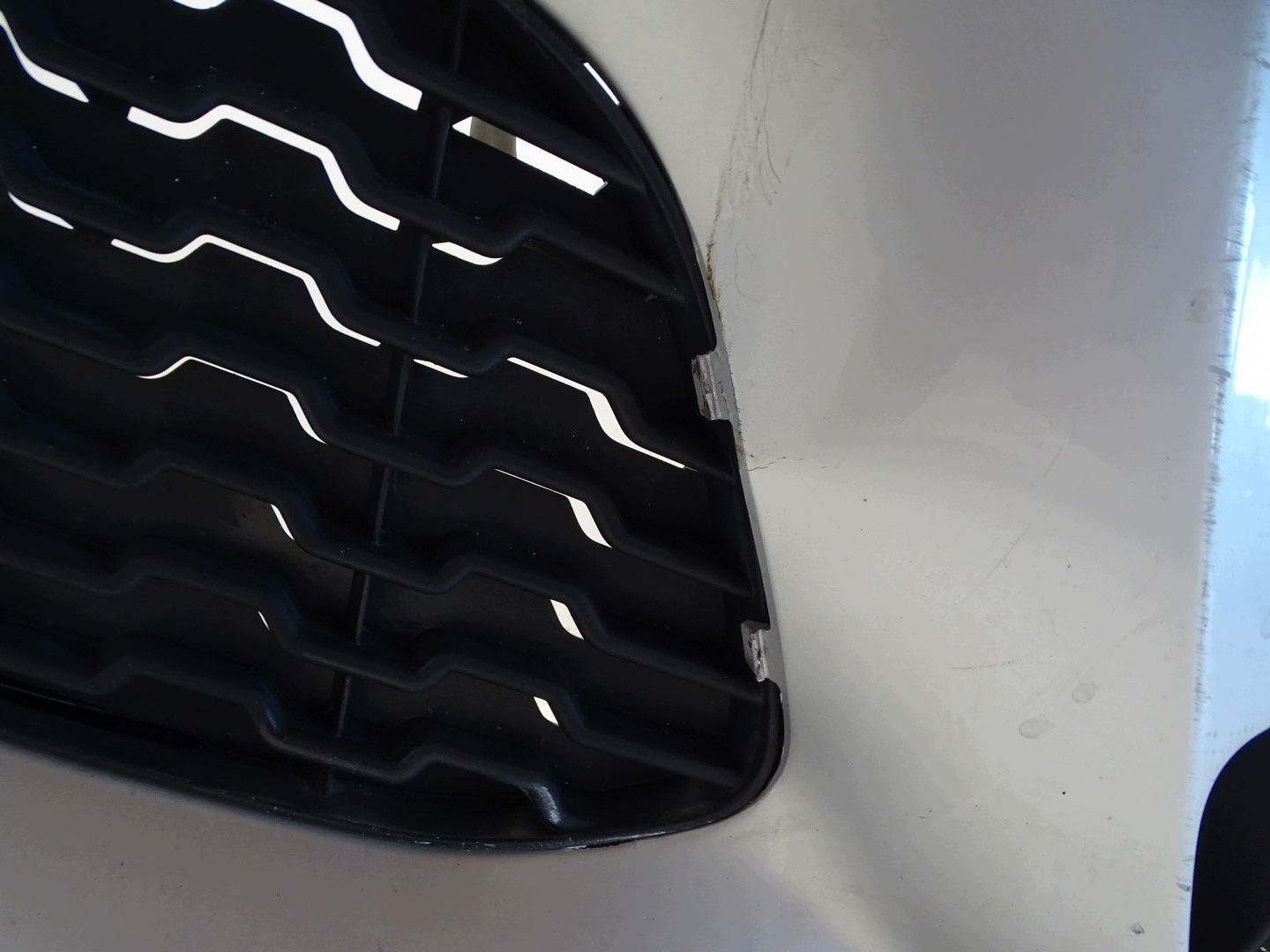 bumper front front BMW X4 F26 m-packet PDC washer