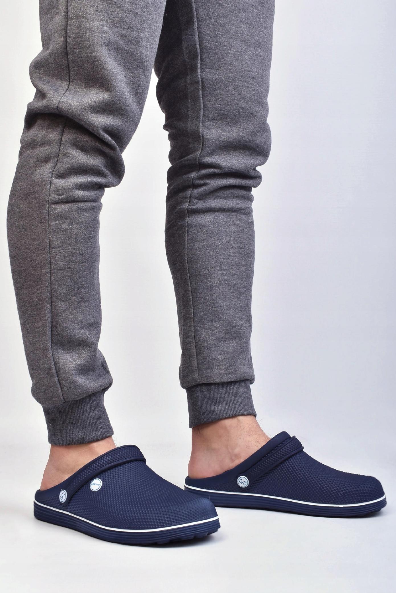 MĘSKIE KLPAKI CHODAKI PIANKOWE LEKKIE WSUWANE BUTY OGRODOWE Rozmiar 44