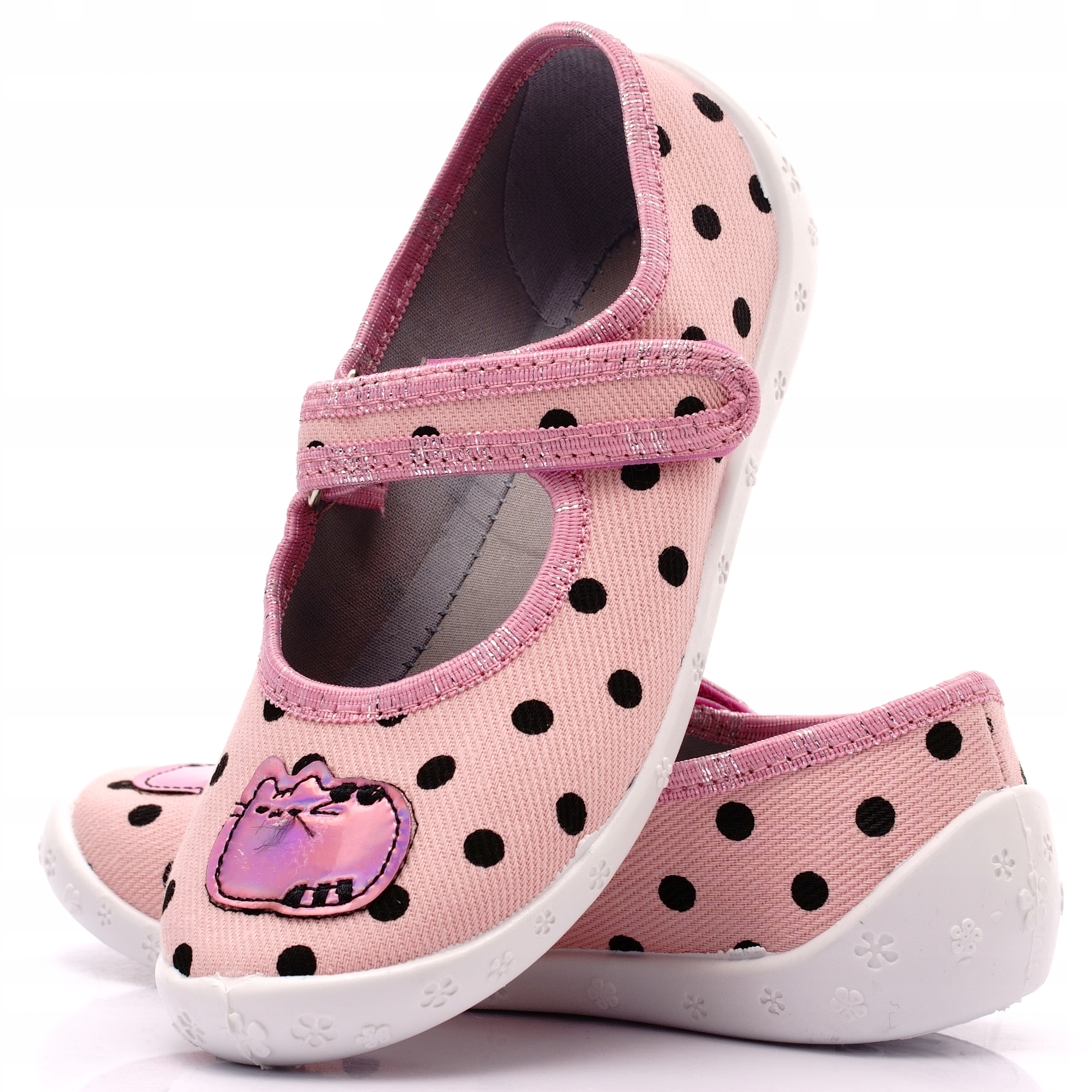 RAWEKS BUTY DO PRZEDSZKOLA KAPCIE TENISÓWKI POLSKIE NA RZEP KOTEK 33 Bohater brak