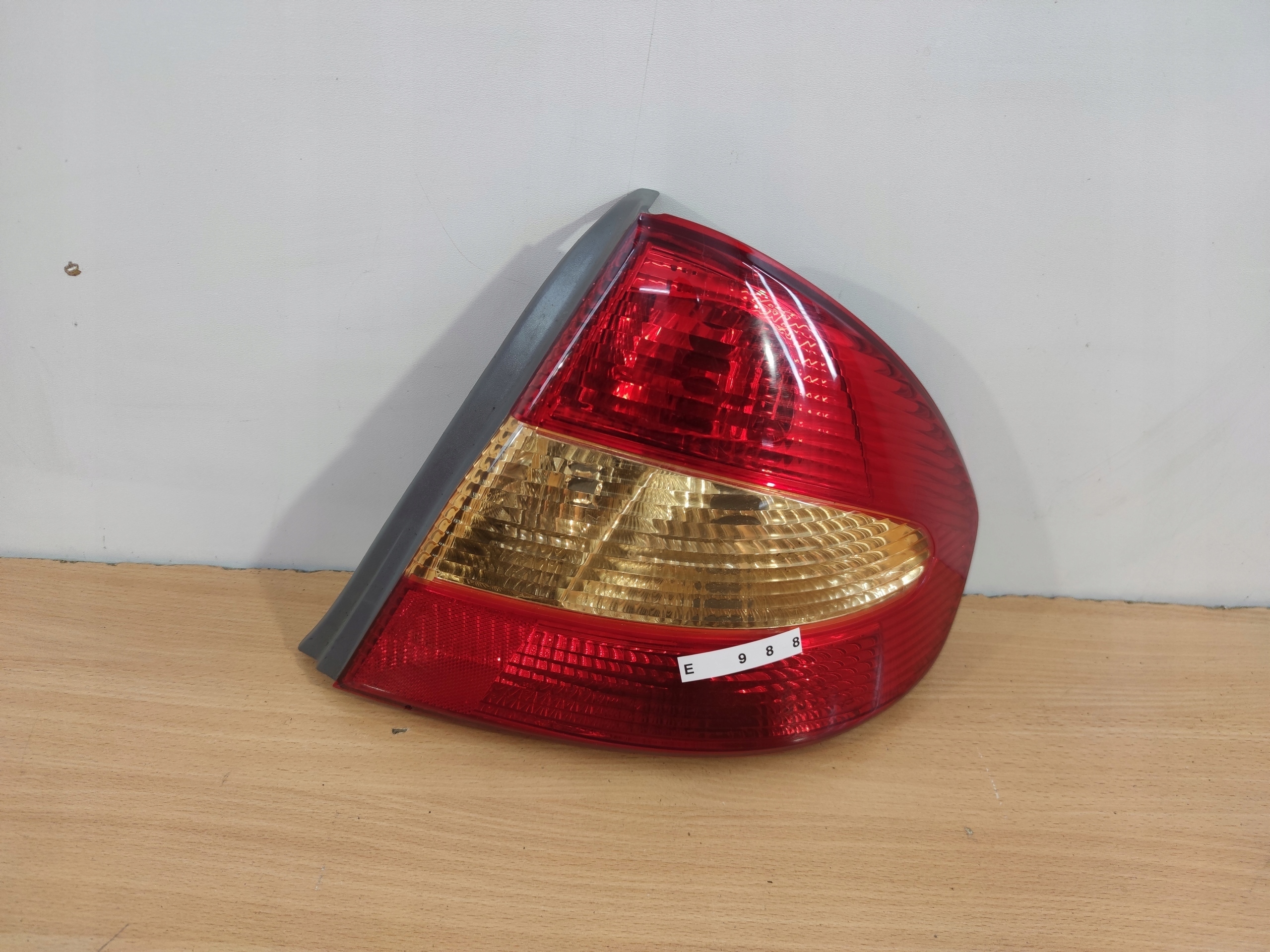 TOYOTA PRIUS 1 97-02 ROK right light rear part rear BDB