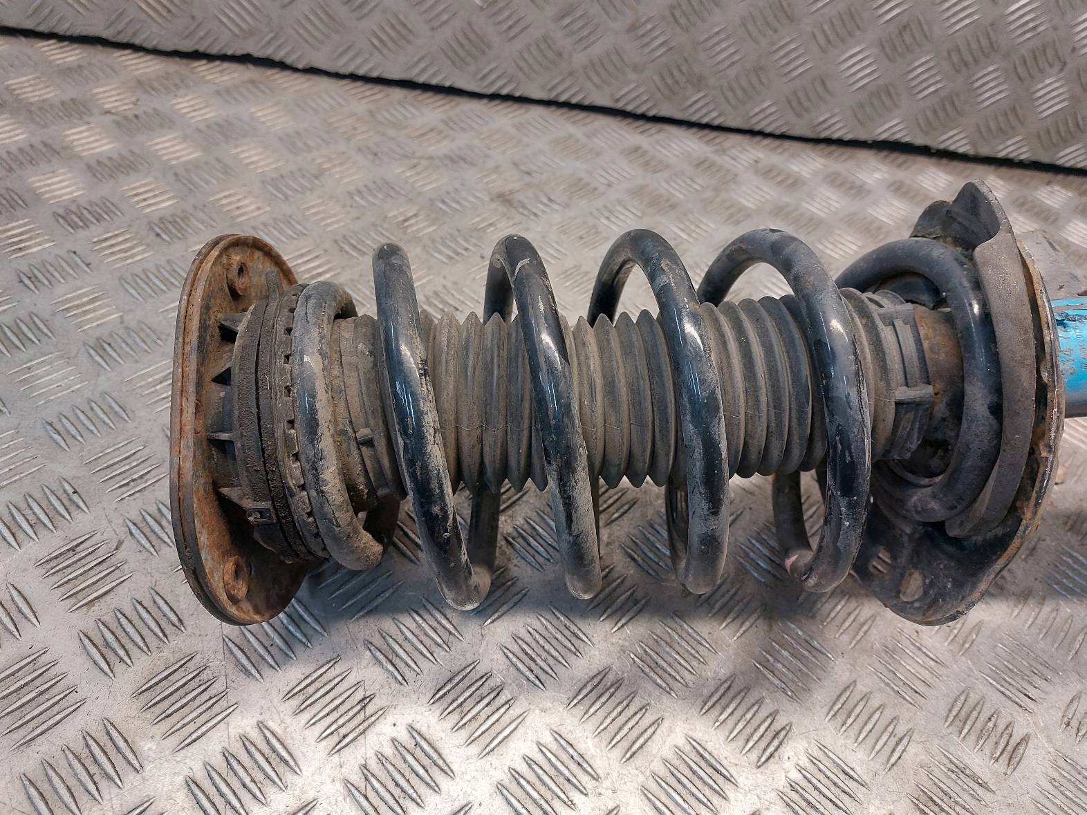 shock absorber spring swing right front VOLVO XC60 and 314721