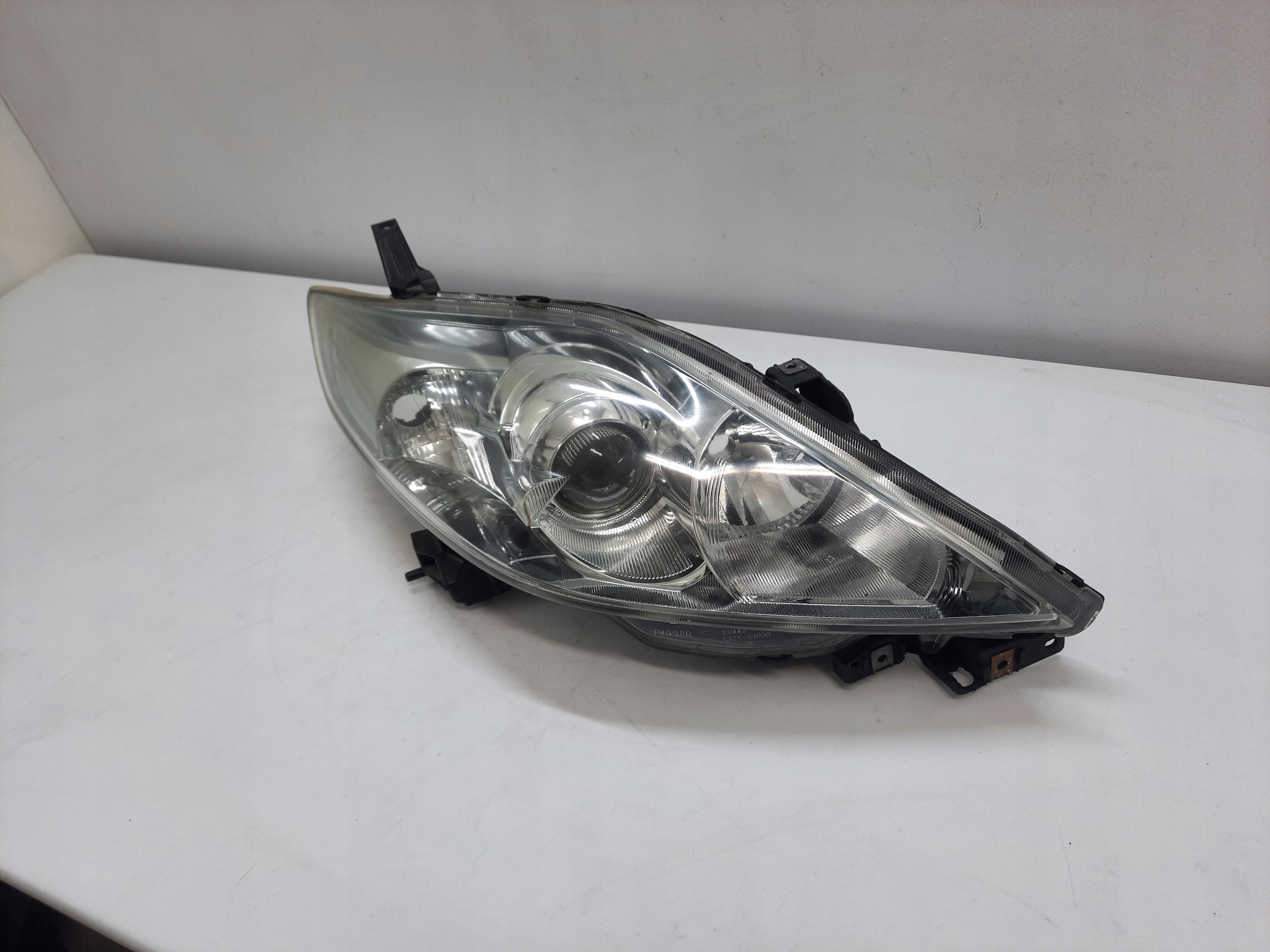 MAZDA 5 V CR 05-08 XENON light REFLEKTOR right front original EUROPA
