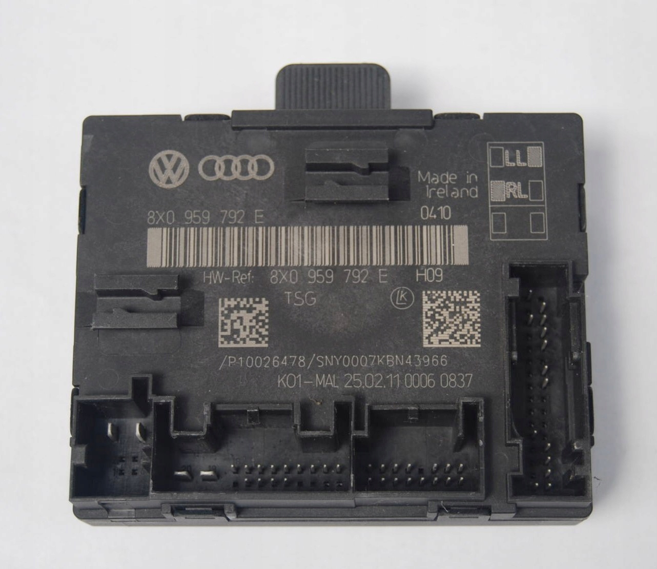 Superb 08-15 r moduł sterownik drzwi prawych