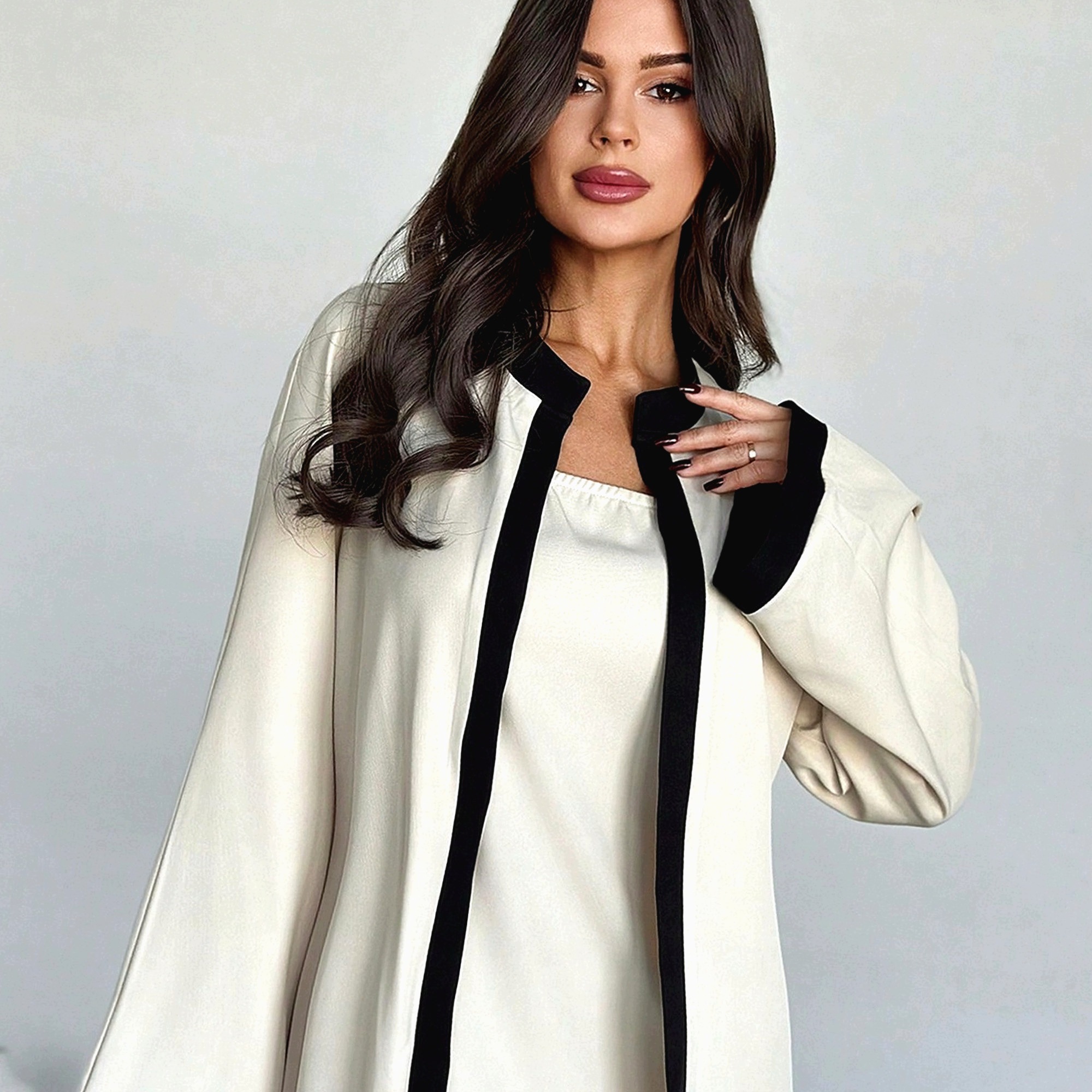 Dámský komplet Camel s kontrastním lemováním Oversize, velikost M 38