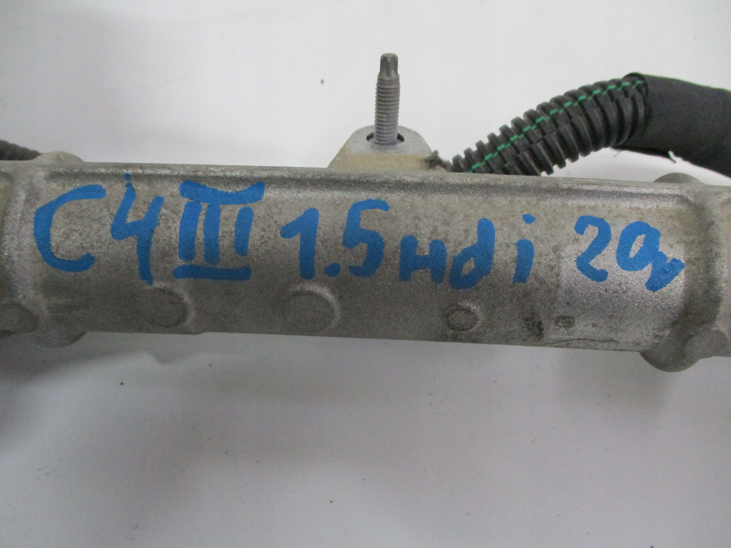 Boîter direction CITROEN C4 III 680001636100