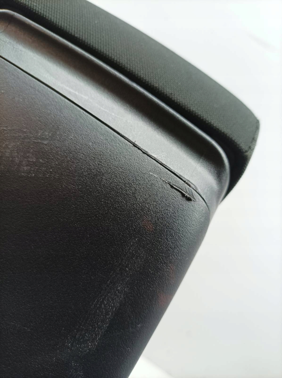 тунель середина подлокотник европа mitsubishi LANCER VIII (2007- 2017)