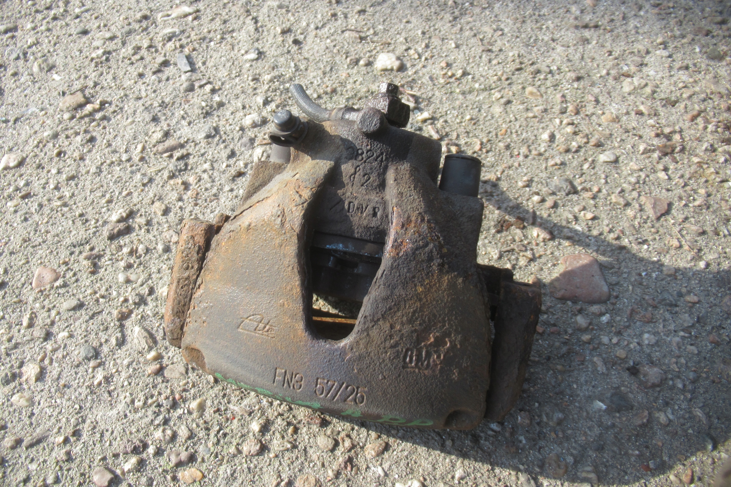 OPEL MERIVA A 1.6 04R caliper right front