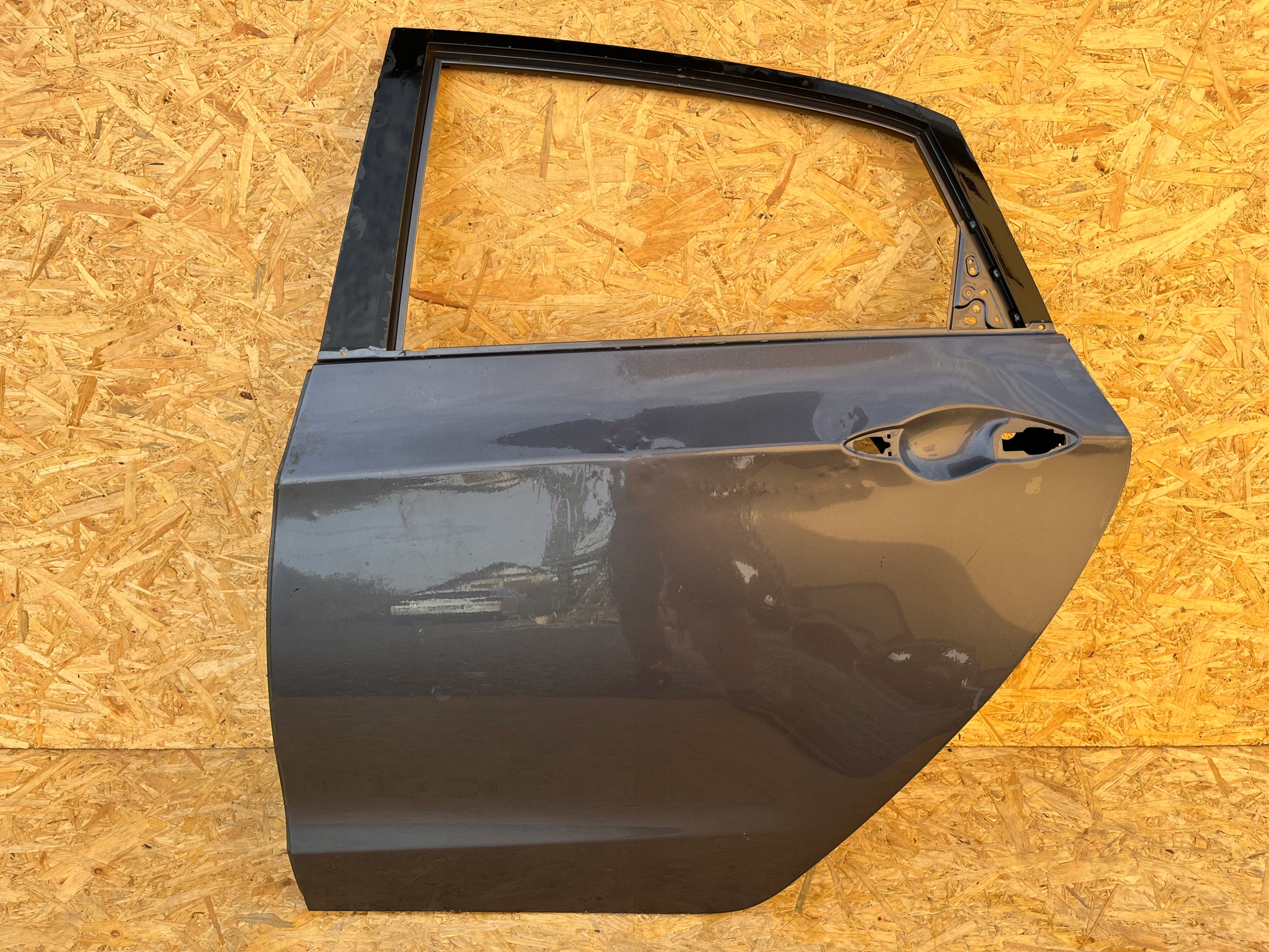 HYUNDAI I30 I-30 II 2 HB DRZWI TYLNE TYŁ LEWE