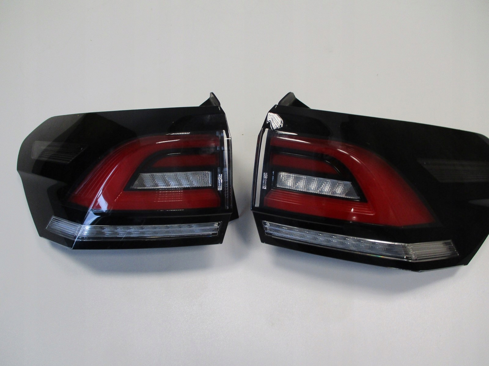 light lights VW TAIGO 2G7 2G7945095 2G7945096