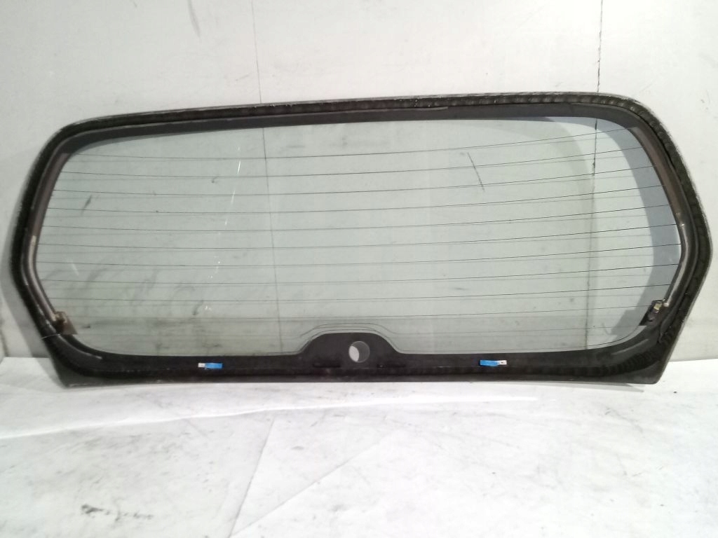 Suzuki Liana HB Vitre z Arrière du capot