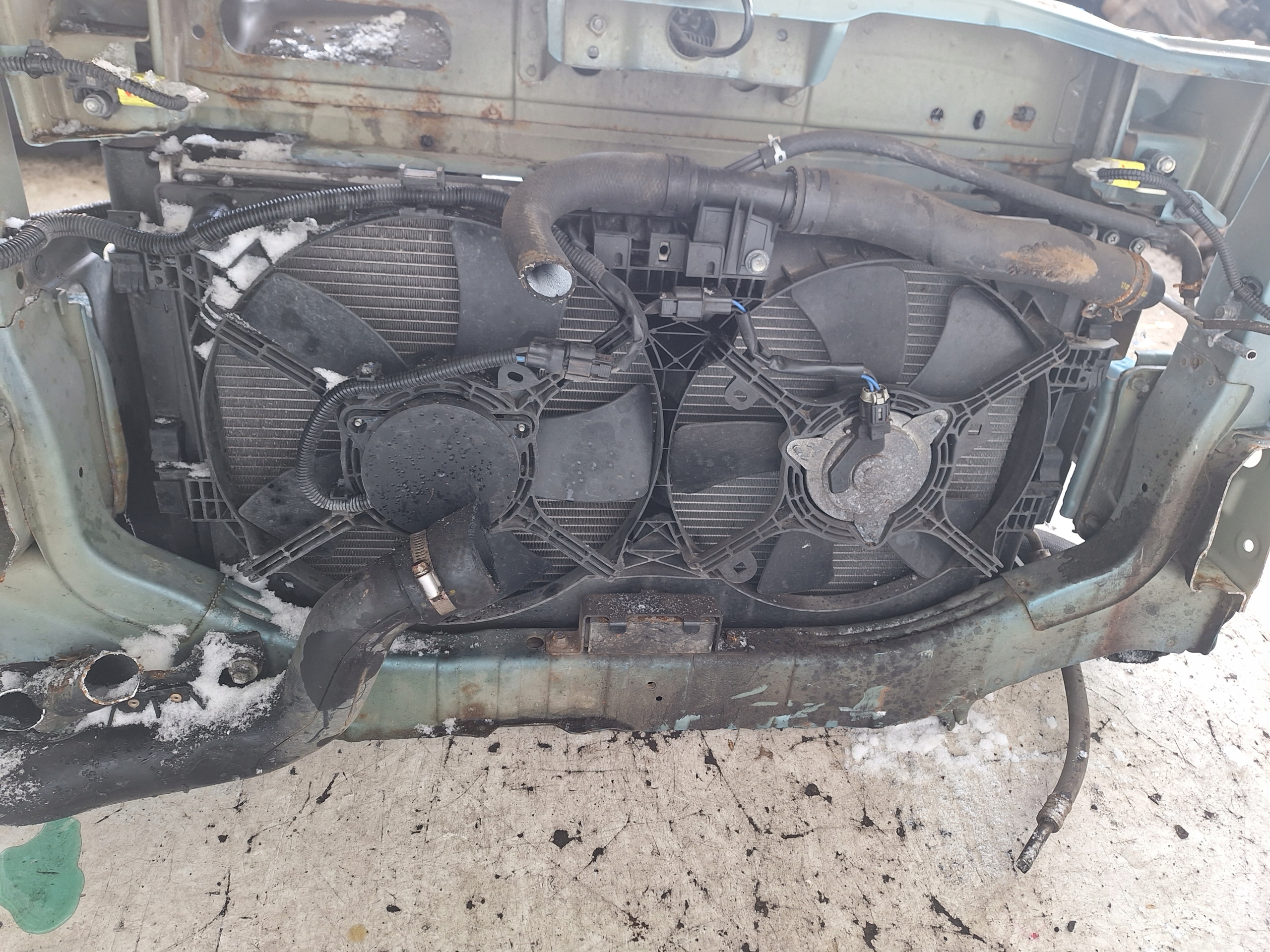 MITSUBISHI ASX and 09-12 support panel for radiators DIESEL