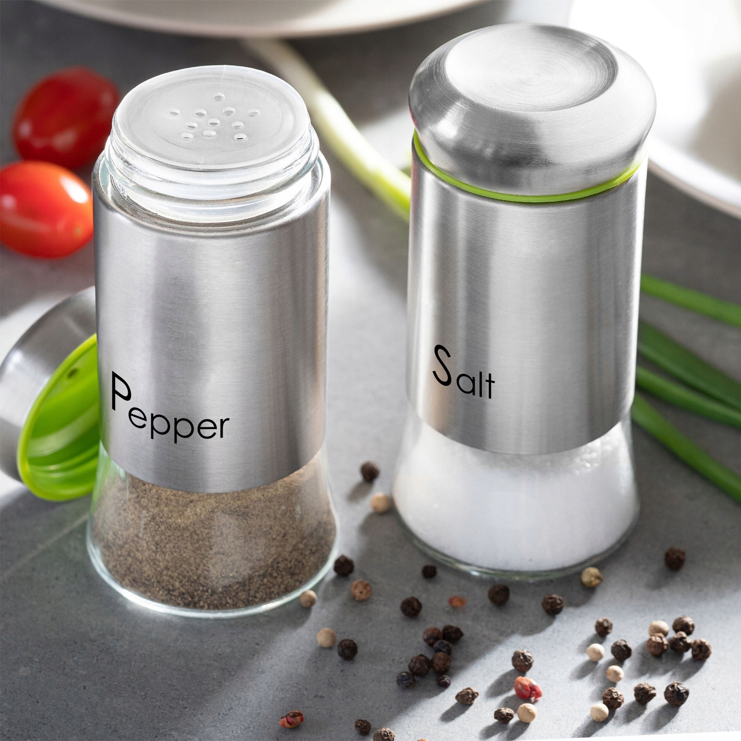ZESTAW SOLNICZKA I PIEPRZNICZKA SZKŁO STAL 2X150ML Marka Kadax