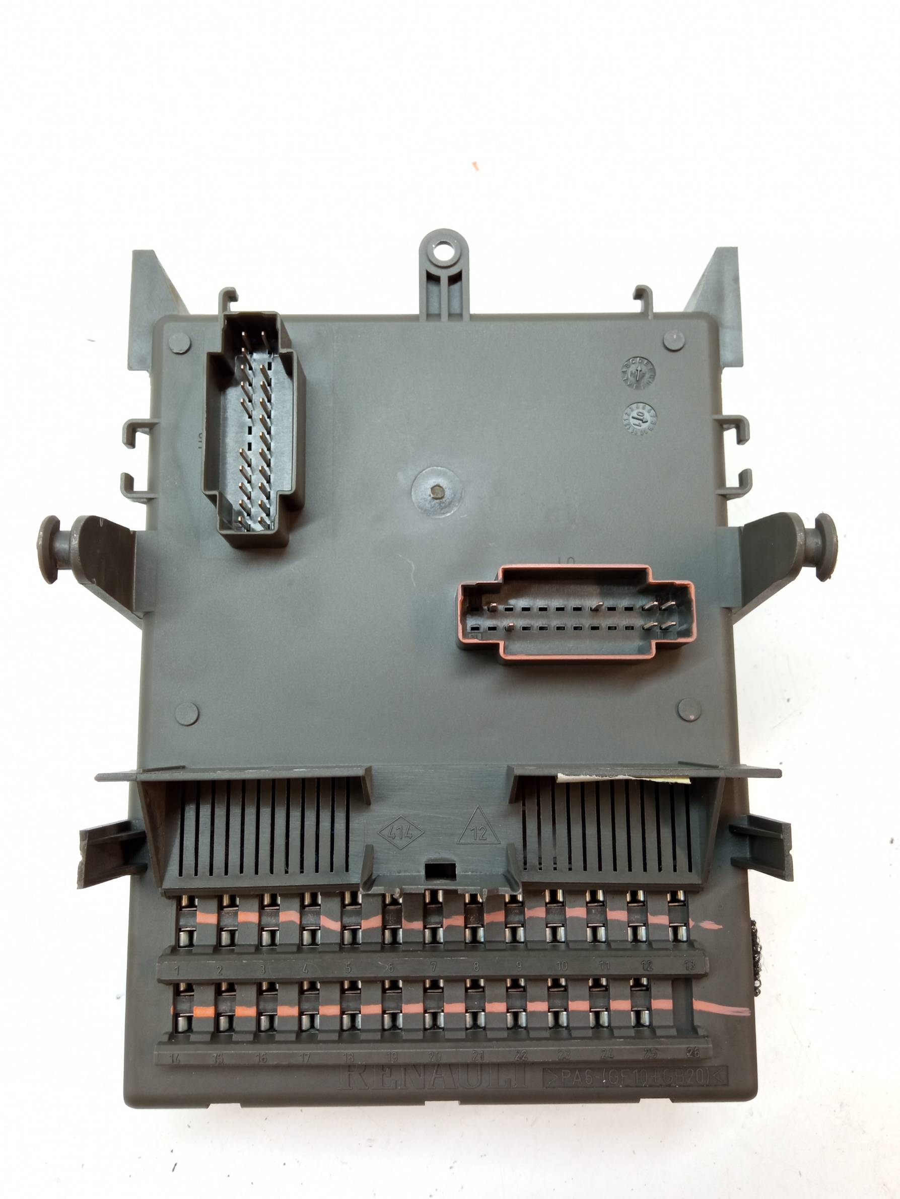 Module fusibles 8200148809 1.9 DCI Renault Laguna II (2000-2007)