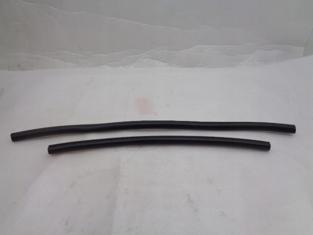 PEUGEOT 2008 LIFT USZCZELKA OSŁONA GÓRNA ZDERZAKA NOWA