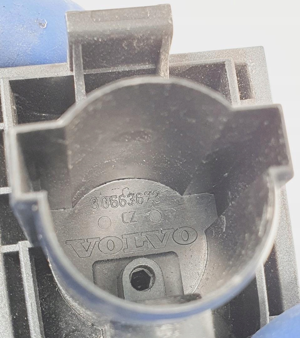 ручка двери внутренняя volvo S40 II V50 30753785