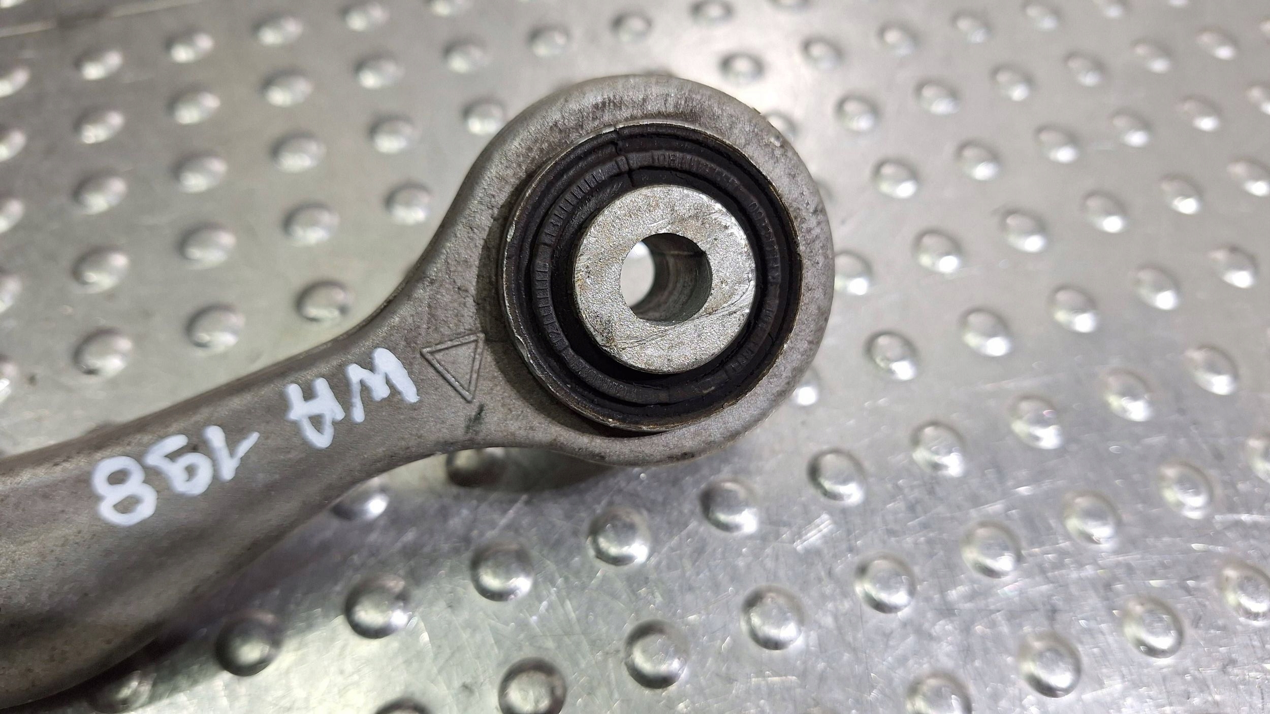 Querlenker rechts heck 8K0501530N AUDI A4 B8 A5 8T A7 A6 C7 Q5 8R