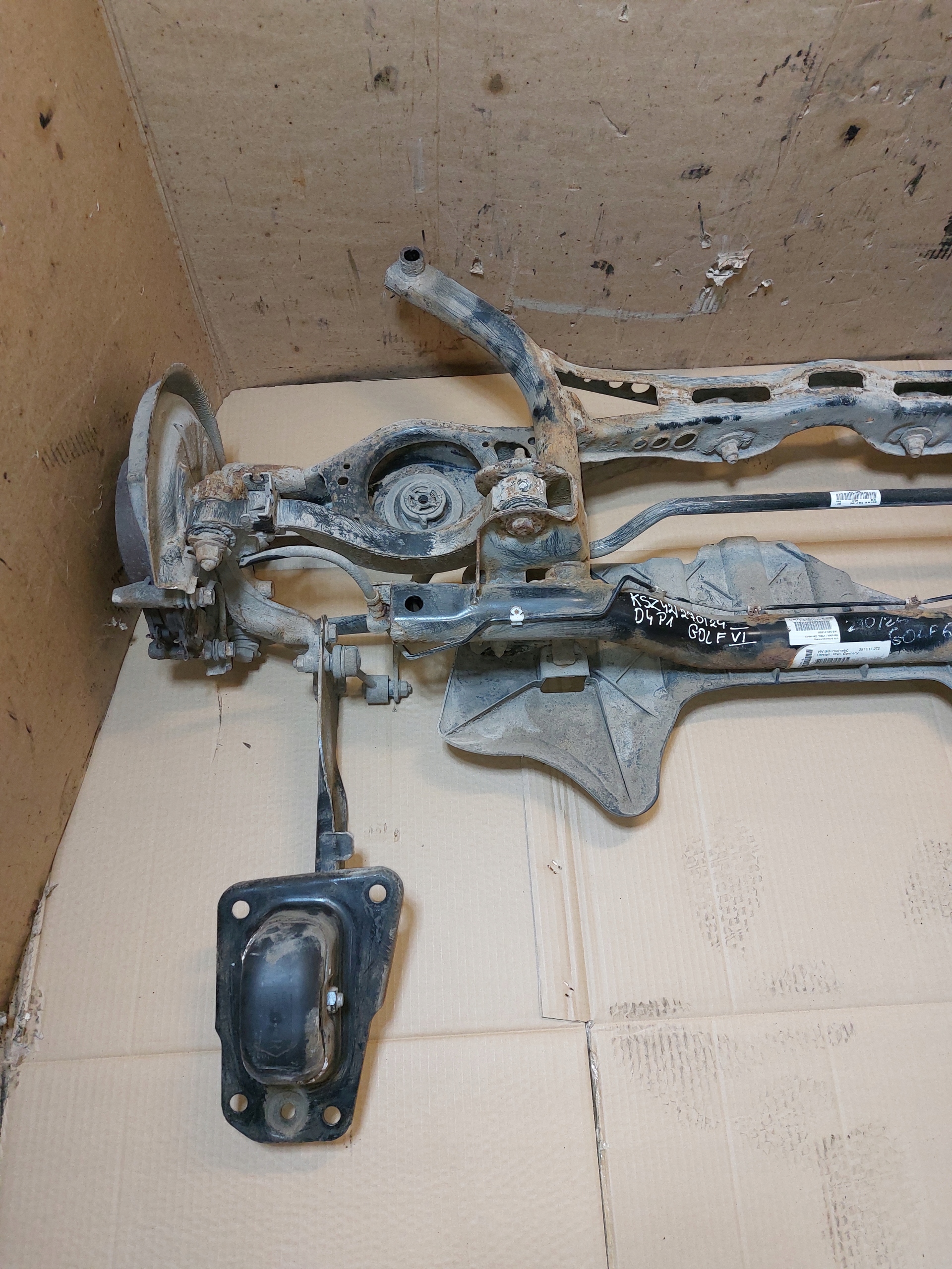 träger Achsträger heck VW GOLF VI HB