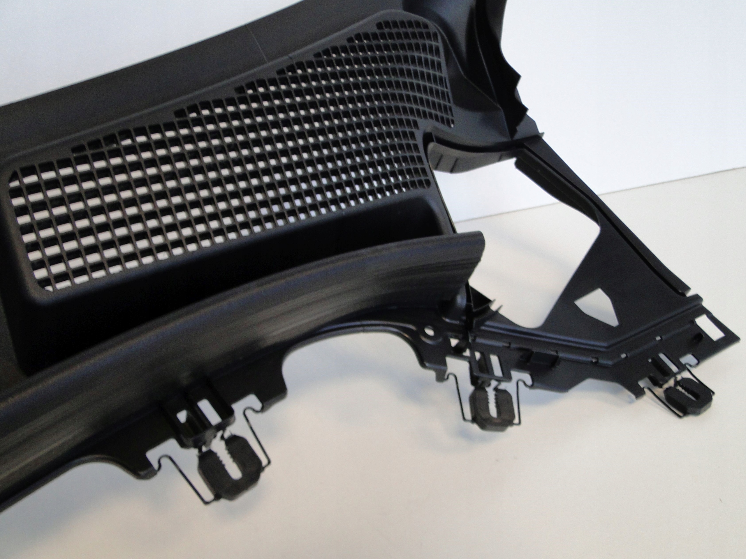 MERCEDES EQA H243 243 PODSZYBIE OSŁONA WLOTU POWIETRZA Wersja Europejska