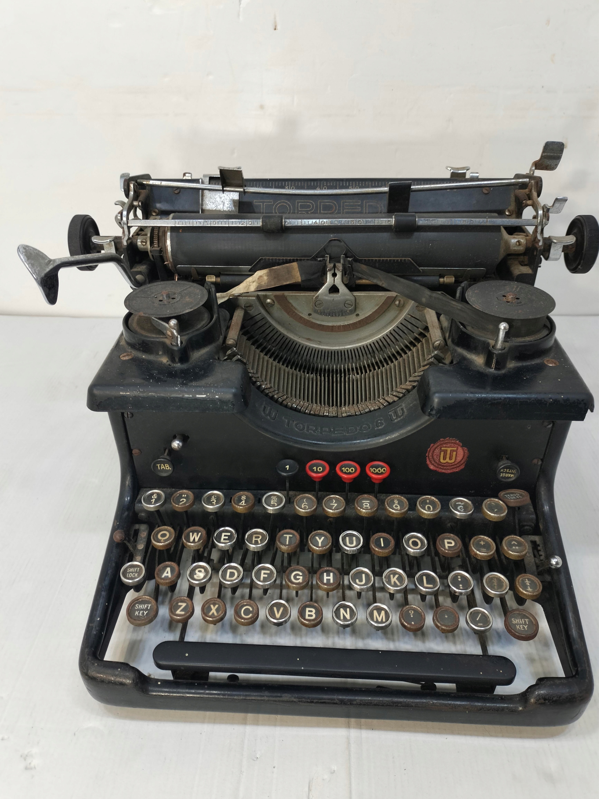 СТАРИННАЯ ПИШУЩАЯ МАШИНКА TORPEDO ANTIQUE