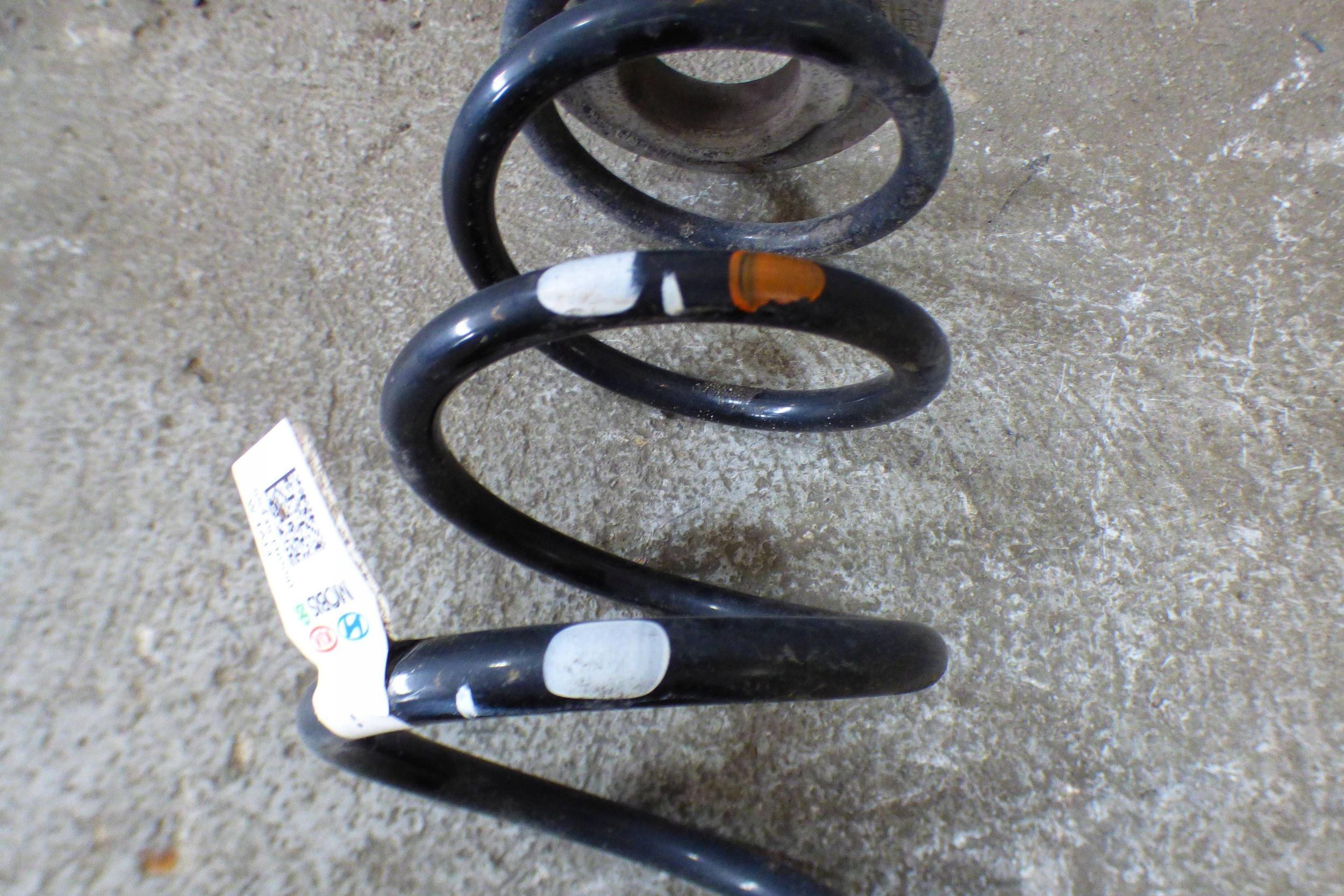 Hyundai Elantra VI spring rear rear part 55335-M6550