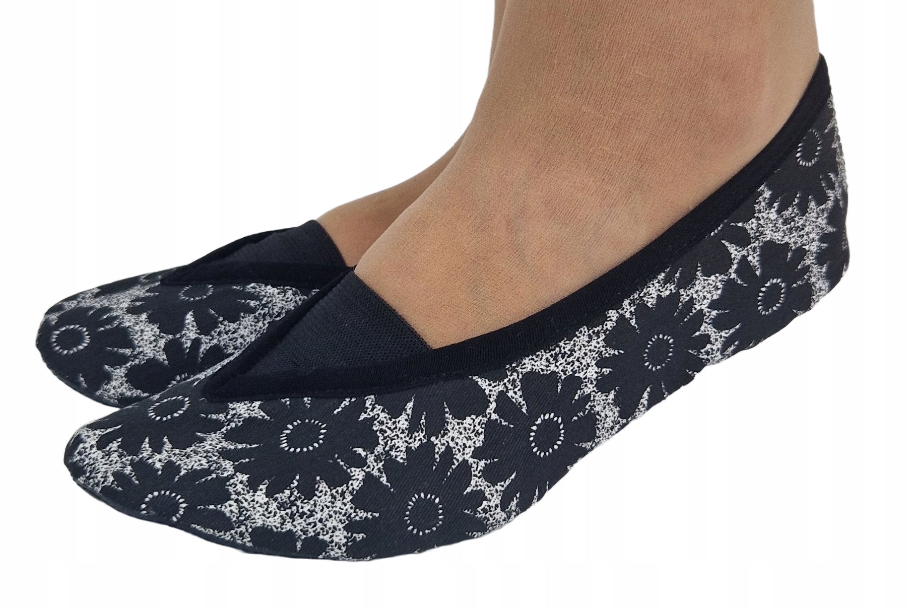 Wywrotki, kapcie domowe jeansowe baletki R.46