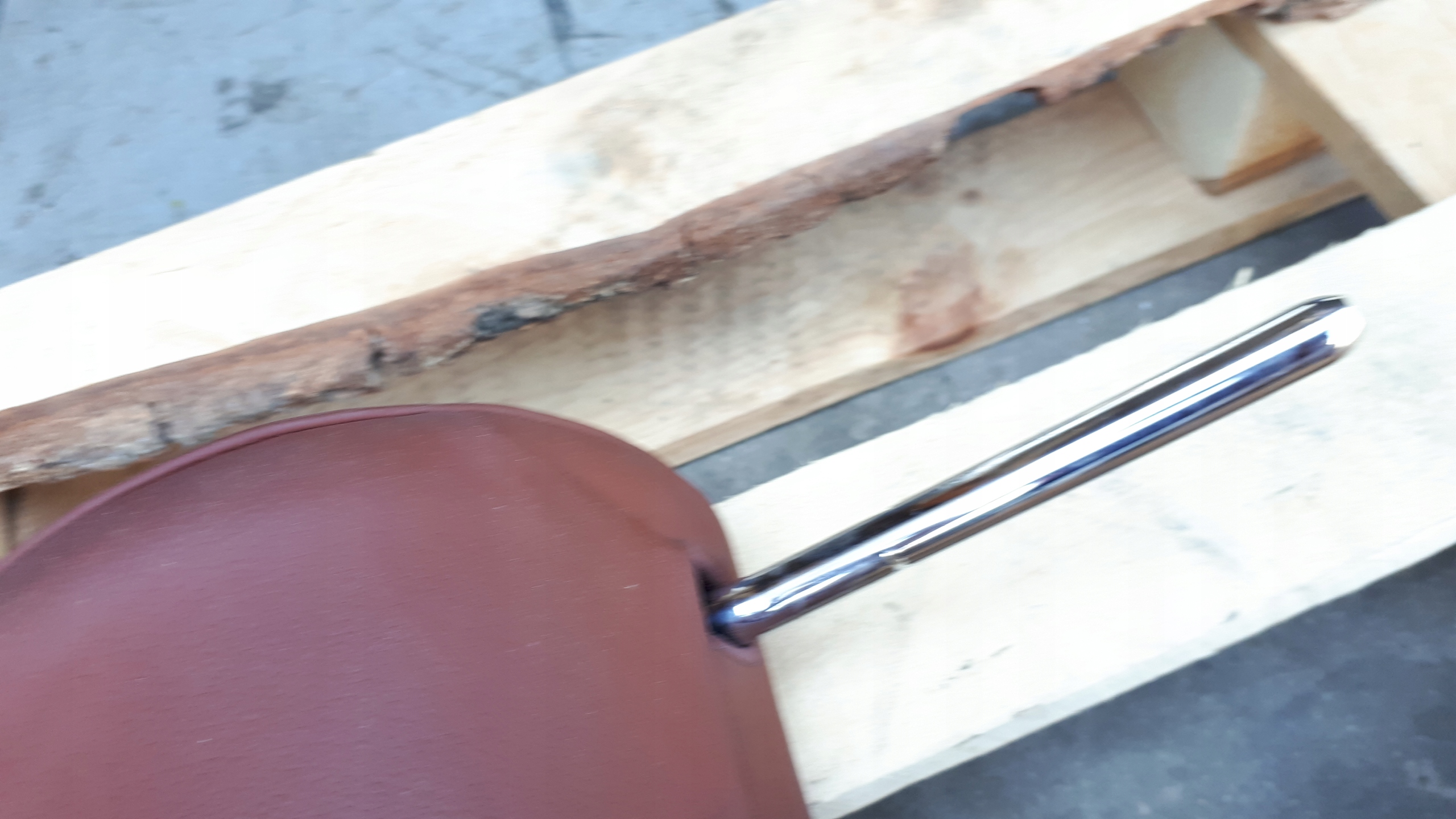 S4 B8 A4 rest left leather front BRAZ