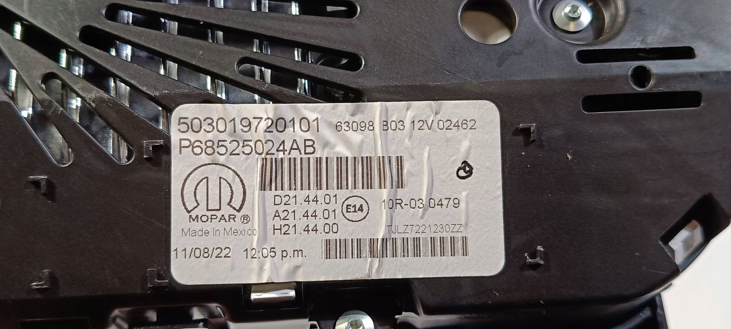 спидометр WRANGLER 2.0 2018-