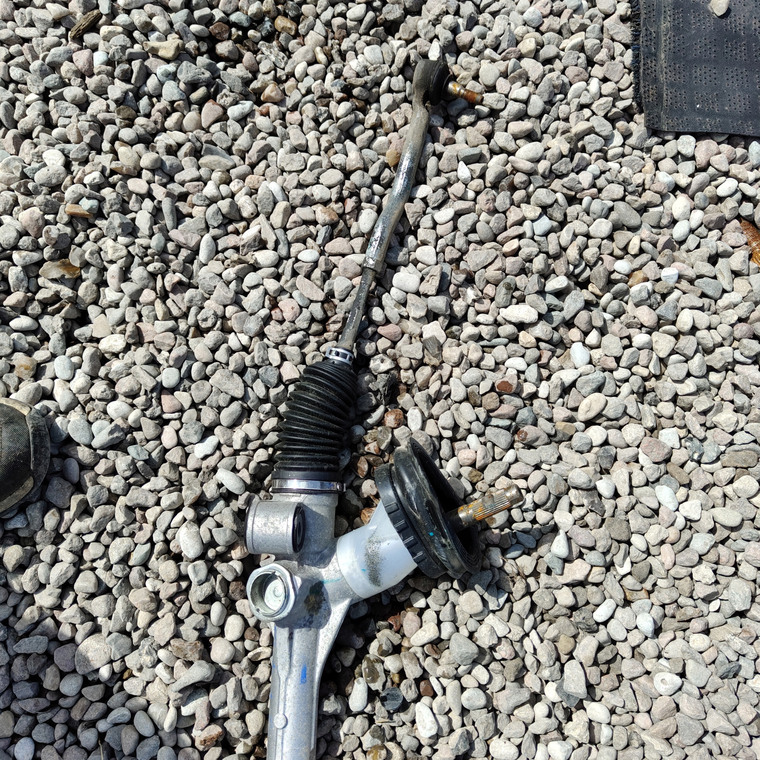 Boîter direction Boîter direction NISSAN MICRA K14
