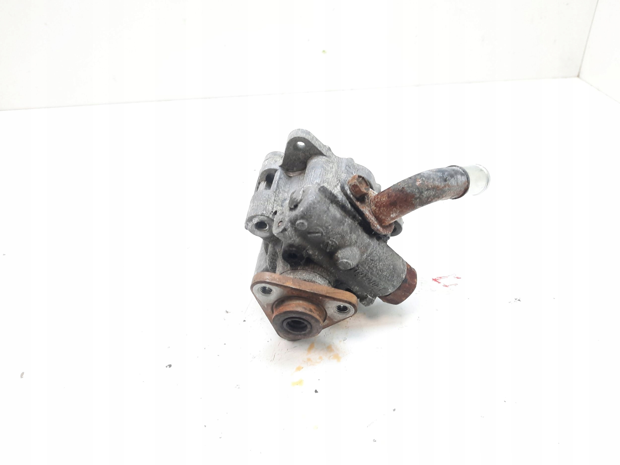 2008 Dodge NITRO насос гур