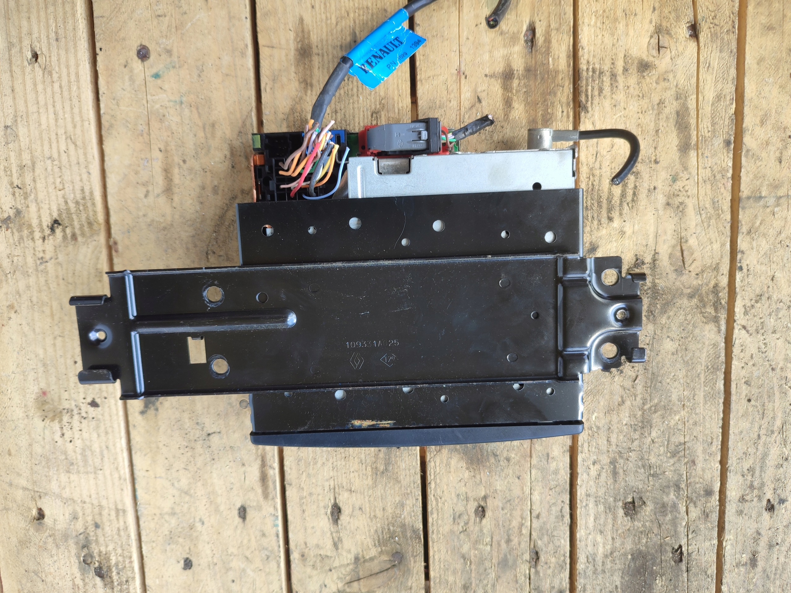 RADIO CD RENAULT CLIO III 2005-2009 8200205833