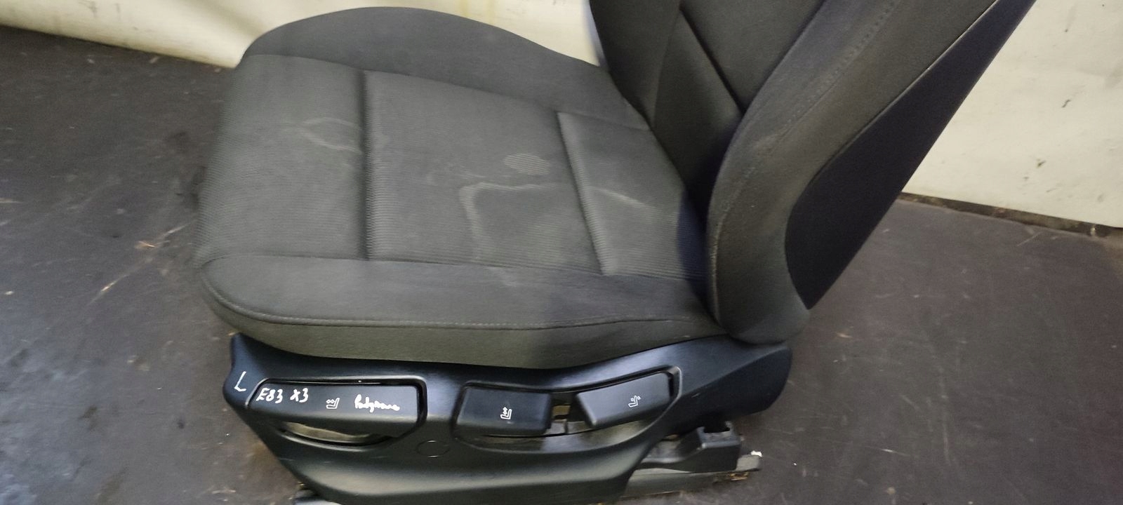 seat front left driver´s podgrzewany BMW E83 X3 2,0D