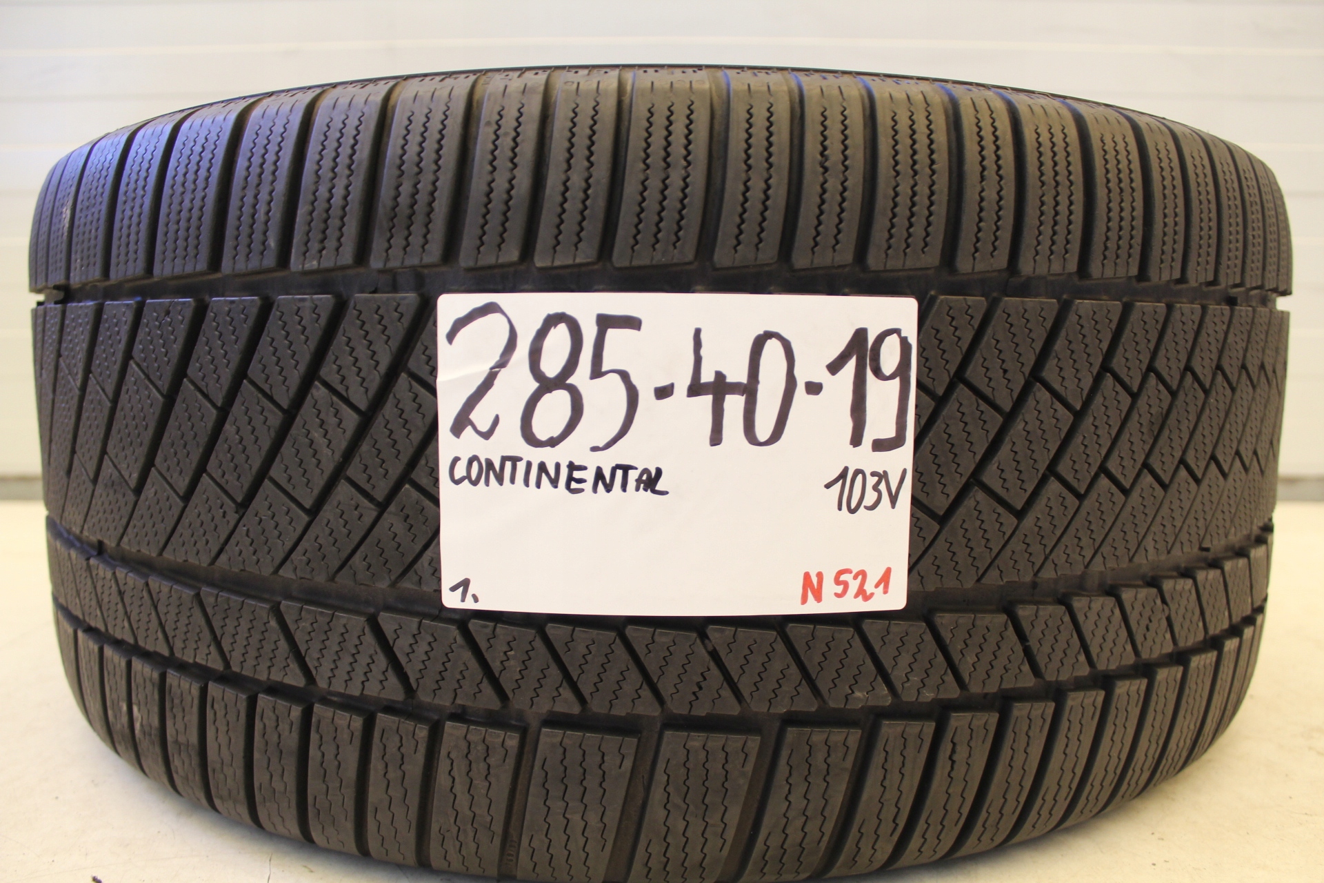 OPONA CONTINENTAL WINTER CONTACT TS830P 285 40 19 EAN (GTIN) 4019238546453