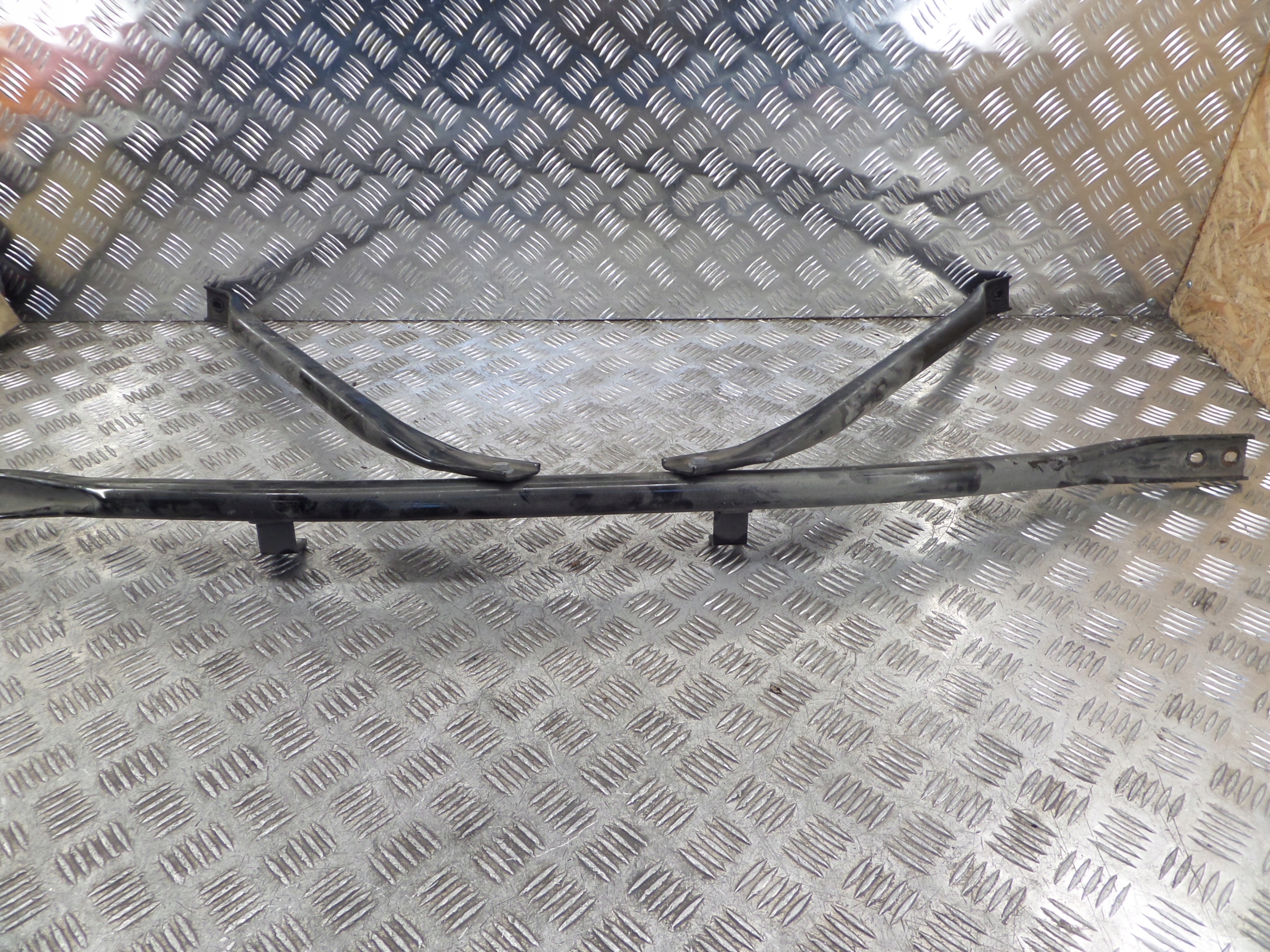 pillar front brace AUDI Q5 8R0805629F