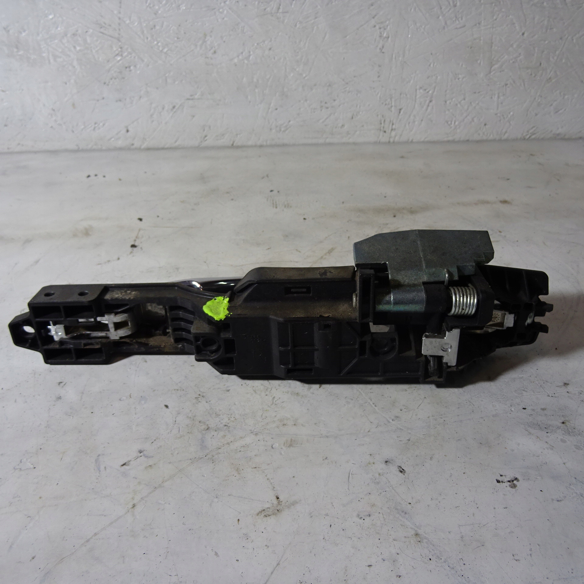 INFINITI FX30 II handle rear part right