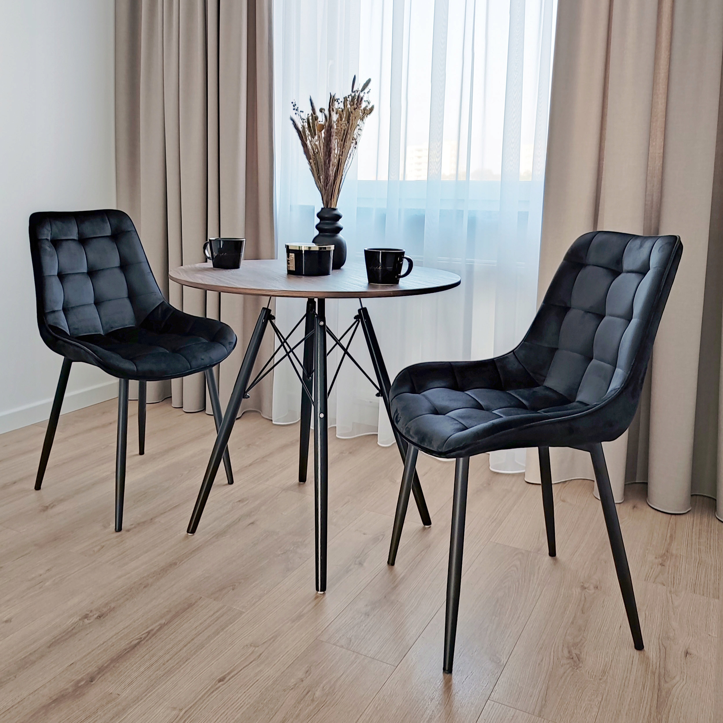 Velurové Křeslo Norman Velvet Černé, Prošívané, Čalouněné Do Obývacího Pokoje